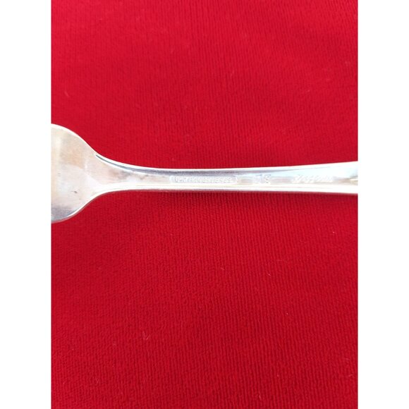 3 Vintage Rogers Daffodil Pattern Silverplate Dinner Forks 7.5" - Picture 3 of 3